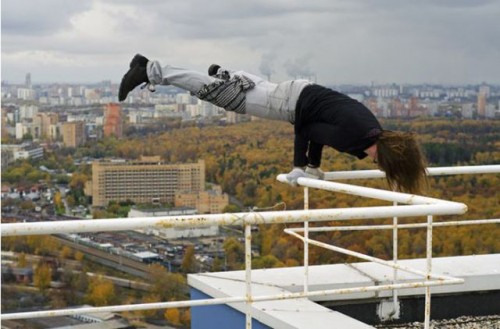 Breathtaking Urban Climbing in Russia - FunCage