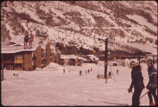 Ski Resorts Of the Early 1970s (30 Photos) - FunCage